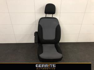 Używane Fotel lewy Opel Vivaro 1.6 CDTi BiTurbo 145 Cena € 362,99 Z VAT oferowane przez Gerrits Automotive