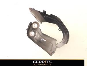 Used Bonnet Hinge Ford Focus 3 1.0 Ti-VCT EcoBoost 12V 125 Price € 24,99 Margin scheme offered by Gerrits Automotive