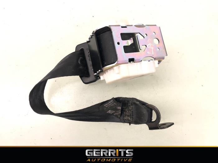 Rear seatbelt, left from a Ford Focus 3 1.0 Ti-VCT EcoBoost 12V 125 2015
