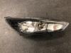 Headlight, right from a Ford Focus 3 1.0 Ti-VCT EcoBoost 12V 125 2015