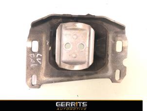 Used Gearbox mount DS Automobiles DS 7 Crossback 1.6 16V PureTech 180 Price € 39,99 Margin scheme offered by Gerrits Automotive