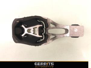 Used Engine mount DS Automobiles DS 7 Crossback 1.6 16V PureTech 180 Price € 29,99 Margin scheme offered by Gerrits Automotive