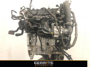 Engine from a DS DS 7 Crossback 1.6 16V PureTech 180 2020