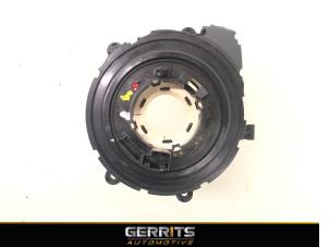 Used Airbag clock spring BMW 1 serie (E81) 120d 16V Price € 49,99 Margin scheme offered by Gerrits Automotive