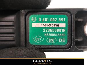 Map Sensor (Einlasskrümmer) van een Nissan Pulsar (C13) 1.2 DIG-T 16V 2017