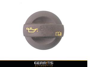 Used Oil cap Skoda Fabia II Combi 1.2 TSI Price € 19,99 Margin scheme offered by Gerrits Automotive