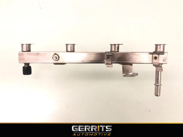 Usagé Système d'injection Opel Astra J (PC6/PD6/PE6/PF6) 1.4 Turbo 16V Prix € 34,99 Règlement à la marge proposé par Gerrits Automotive BV