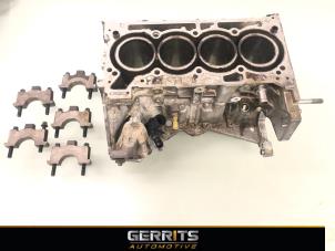 Used Engine crankcase Renault Scénic IV (RFAJ) 1.3 TCE 140 16V Price € 499,99 Margin scheme offered by Gerrits Automotive