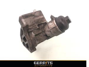Used Oil filter housing Landrover Range Rover III (LM) 2.9 TD6 24V Price € 49,99 Margin scheme offered by Gerrits Automotive