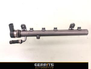 Used Fuel injector nozzle Mercedes C (W204) 3.0 C-320 CDI V6 24V Price € 99,00 Margin scheme offered by Gerrits Automotive