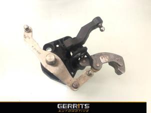 Used Gear-change mechanism Renault Clio V (RJAB) 1.0 TCe 100 12V Price € 74,99 Margin scheme offered by Gerrits Automotive