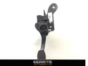 Used Clutch pedal Opel Mokka 1.2 Turbo 12V Price € 39,99 Margin scheme offered by Gerrits Automotive