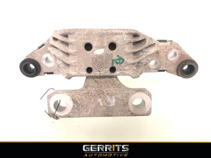 Usagé Support moteur Opel Astra K 1.0 Turbo 12V Prix € 29,99 Règlement à la marge proposé par Gerrits Automotive BV