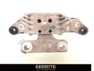 Used Engine mount Opel Astra K 1.0 Turbo 12V Price € 29,99 Margin scheme offered by Gerrits Automotive