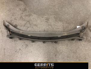 Used Cowl top grille Opel Astra K 1.0 Turbo 12V Price € 74,99 Margin scheme offered by Gerrits Automotive