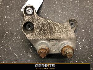 Used Gearbox mount Opel Astra K 1.0 Turbo 12V Price € 19,99 Margin scheme offered by Gerrits Automotive