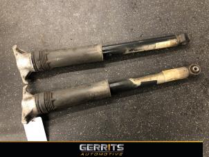 Used Shock absorber kit Opel Astra K 1.0 Turbo 12V Price € 59,99 Margin scheme offered by Gerrits Automotive