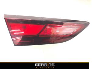 Używane Tylne swiatlo pozycyjne lewe Opel Astra K 1.0 Turbo 12V Cena € 59,99 Procedura marży oferowane przez Gerrits Automotive