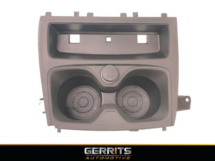 Gebrauchte Getränkehalter BMW 1 serie (F20) 120i 1.6 16V Preis € 34,99 Margenregelung angeboten von Gerrits Automotive BV