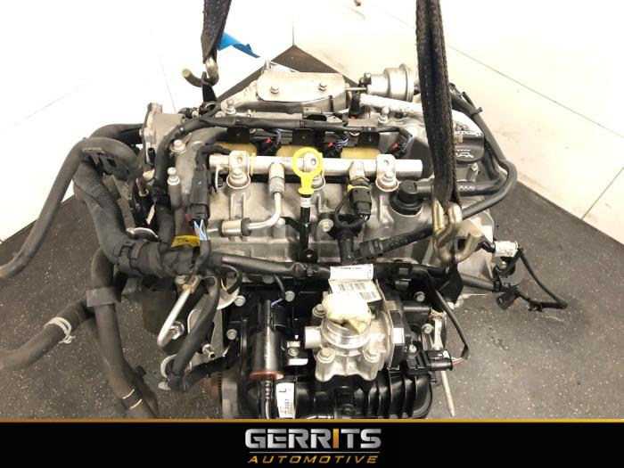 Motor de un Opel Astra K 1.0 Turbo 12V 2015