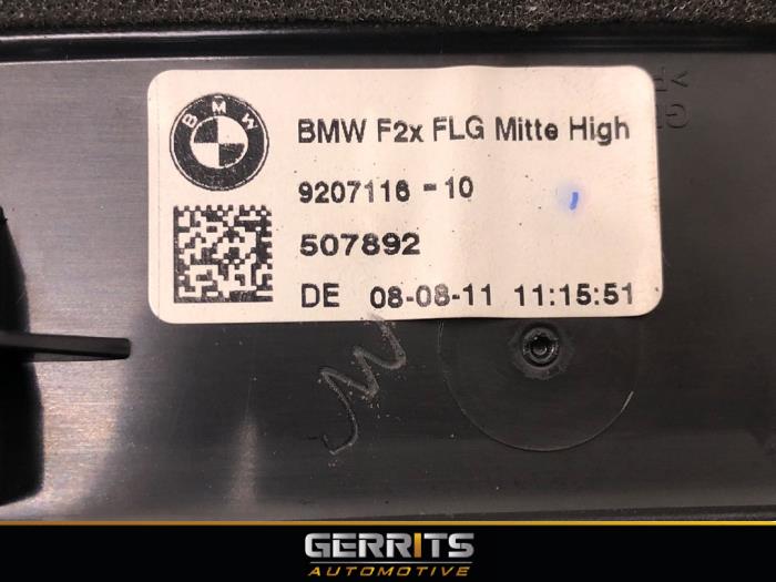 Luftgitter Armaturenbrett van een BMW 1 serie (F20) 118i 1.6 16V 2013