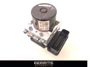 Usados Bomba ABS BMW 1 serie (F20) 120i 1.6 16V Precio € 249,99 Norma de margen ofrecido por Gerrits Automotive BV