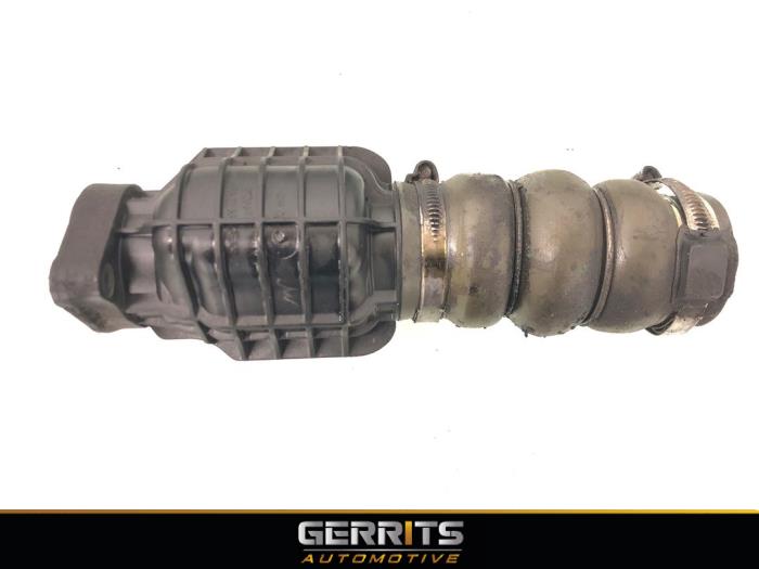 Gebrauchte Intercooler Schlauch Citroen C3 (SC) 1.4 HDi Preis € 24,99 Margenregelung angeboten von Gerrits Automotive BV