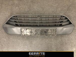 Usagé Pare-chocs grille Ford Transit Custom 2.2 TDCi 16V Prix € 60,49 Prix TTC proposé par Gerrits Automotive