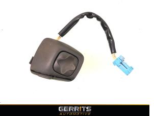 Used Steering wheel switch Volvo S60 I (RS/HV) 2.4 20V 140 Price € 24,99 Margin scheme offered by Gerrits Automotive