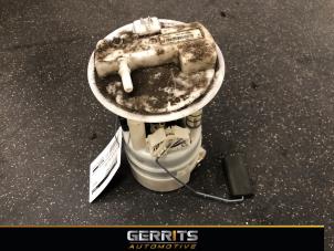 Used Electric fuel pump Nissan Note (E11) 1.4 16V Price € 49,99 Margin scheme offered by Gerrits Automotive