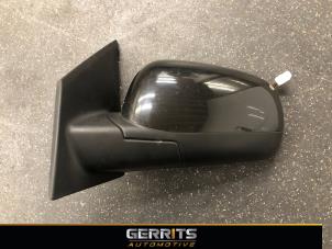 Used Wing mirror, left Nissan Note (E11) 1.4 16V Price € 49,99 Margin scheme offered by Gerrits Automotive