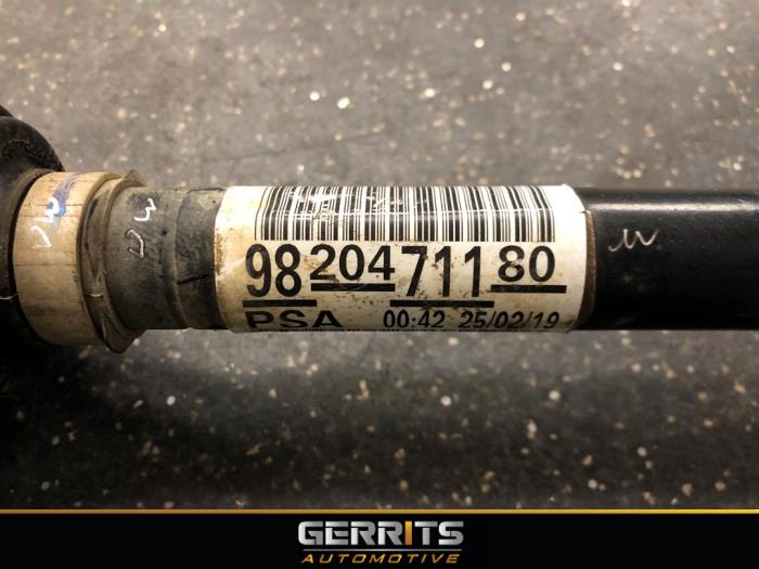 Front drive shaft, right from a Opel Combo Cargo 1.6 CDTI 100 2019
