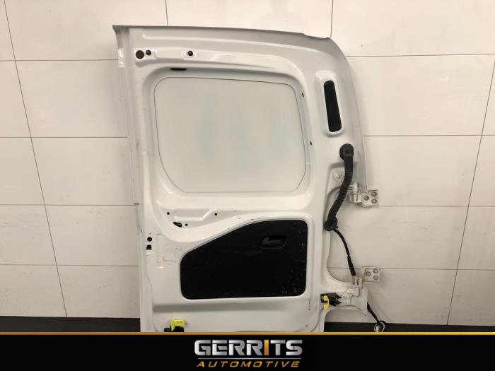 Minibus/van rear door from a Opel Combo Cargo 1.6 CDTI 100 2019