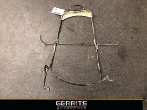 Used Spare wheel mechanism Opel Combo Cargo 1.6 CDTI 100 Price € 60,49 Inclusive VAT offered by Gerrits Automotive