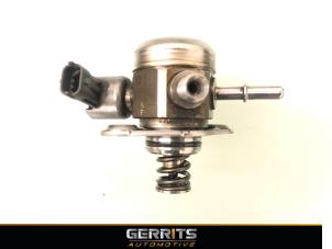 Usados Bomba de alta presión Kia Carens IV (RP) 1.6 GDI 16V Precio € 349,99 Norma de margen ofrecido por Gerrits Automotive