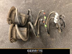 Used Rear coil spring Opel Combo Cargo 1.6 CDTI 100 Price € 60,49 Inclusive VAT offered by Gerrits Automotive