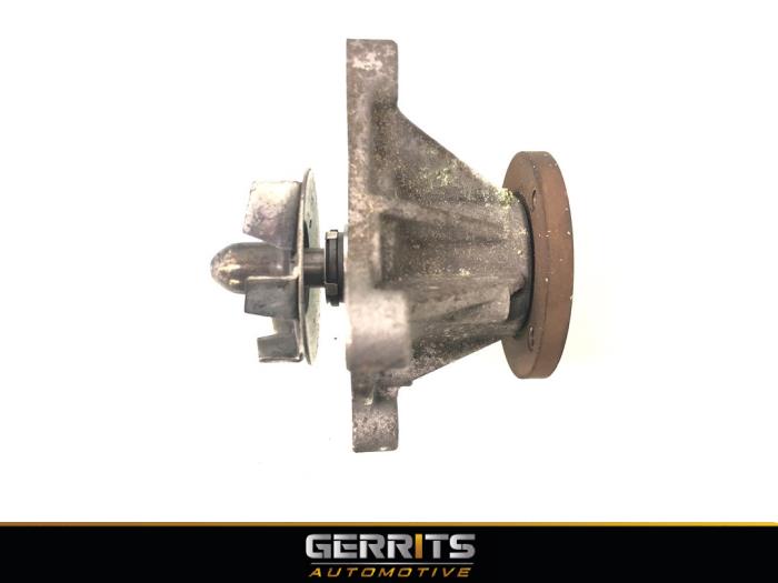 Begagnade Vattenpump Kia Sportage (SL) 1.6 GDI 16V 4x2 Pris € 34,99 Marginaltabell erbjuds av Gerrits Automotive BV