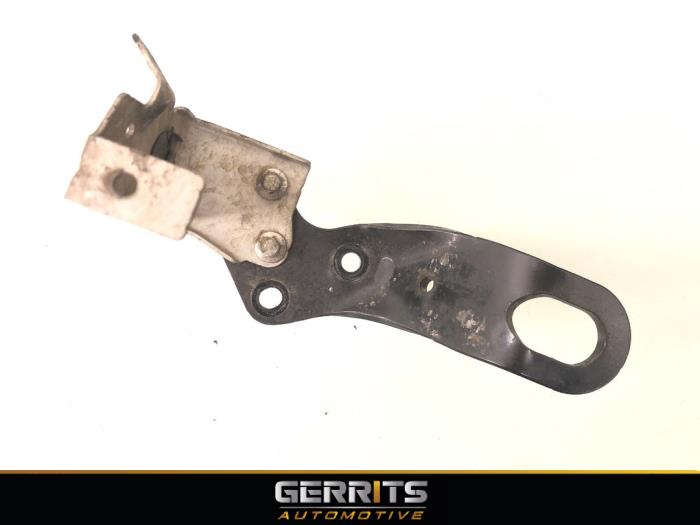 Used Engine mount Ford Focus 3 Wagon 1.0 Ti-VCT EcoBoost 12V 100 Price € 19,99 Margin scheme offered by Gerrits Automotive BV