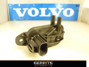 Used Particulate filter sensor Volvo V70 (SW) 2.4 D5 20V Price € 24,99 Margin scheme offered by Gerrits Automotive