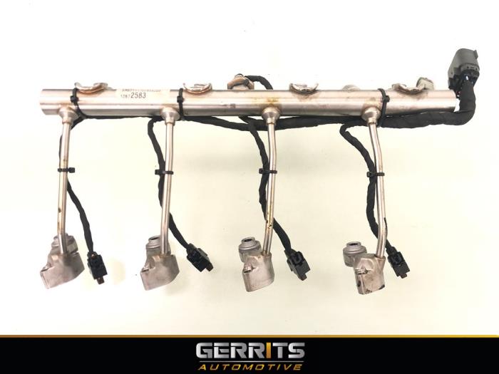 Usagé Système d'injection Opel Astra K 1.4 Turbo 16V Prix € 99,99 Règlement à la marge proposé par Gerrits Automotive BV