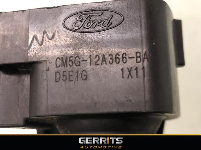 Ignition coil from a Ford Focus 3 1.0 Ti-VCT EcoBoost 12V 100 2017