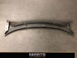 Used Cowl top grille Opel Corsa E 1.4 16V Price € 34,99 Margin scheme offered by Gerrits Automotive