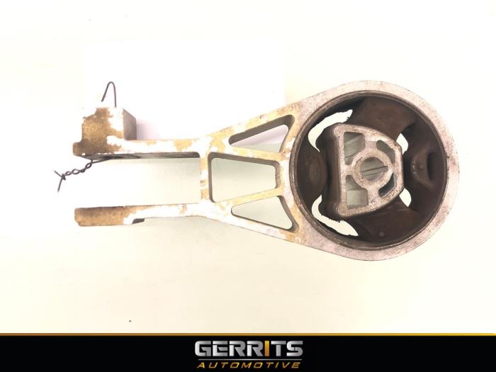 Used Engine mount Opel Corsa E 1.4 16V Price € 19,99 Margin scheme offered by Gerrits Automotive BV