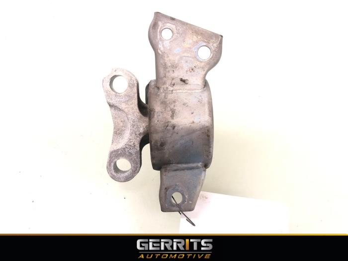 Used Engine mount Opel Corsa E 1.4 16V Price € 19,99 Margin scheme offered by Gerrits Automotive BV