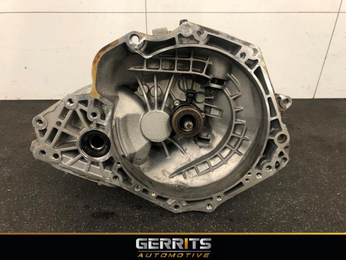 Gebrauchte Getriebe Opel Corsa E 1.4 16V Preis € 349,99 Margenregelung angeboten von Gerrits Automotive BV