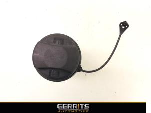 Used Fuel cap Opel Corsa E 1.4 16V Price € 19,99 Margin scheme offered by Gerrits Automotive