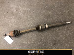 Used Front drive shaft, right Ford Focus C-Max 1.6 16V Price € 49,99 Margin scheme offered by Gerrits Automotive