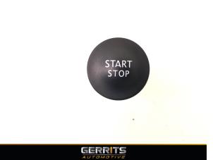 Gebrauchte Start/Stopp Schalter Renault Clio IV Estate/Grandtour (7R) 0.9 Energy TCE 90 12V Preis € 19,99 Margenregelung angeboten von Gerrits Automotive