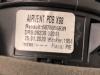 Grille aération tableau de bord d'un Renault Clio IV Estate/Grandtour (7R) 0.9 Energy TCE 90 12V 2020