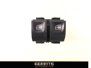 Used Electric window switch Renault Clio IV Estate/Grandtour (7R) 0.9 Energy TCE 90 12V Price € 19,99 Margin scheme offered by Gerrits Automotive